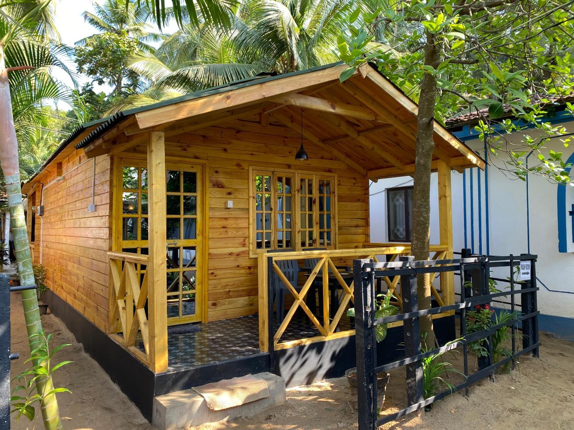 Chill Out Jasmine Restaurant Bar Rooms Palolem Esterno foto